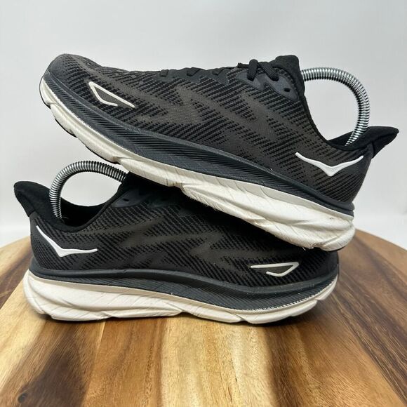 Hoka One One Women’s 7.5 B Clifton 9 1127896 BWHT Black Running Shoes Sneakers main image 7